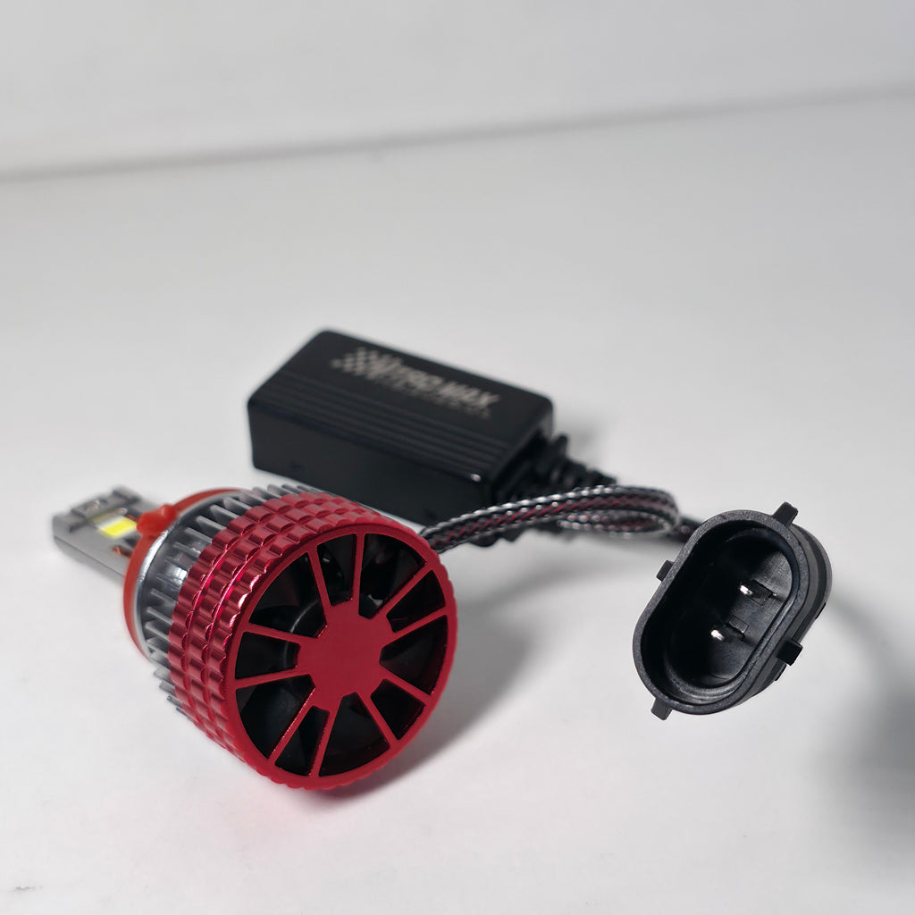 Kit de focos LED Nitro Max incluyendo módulos CANBUS independientes.
